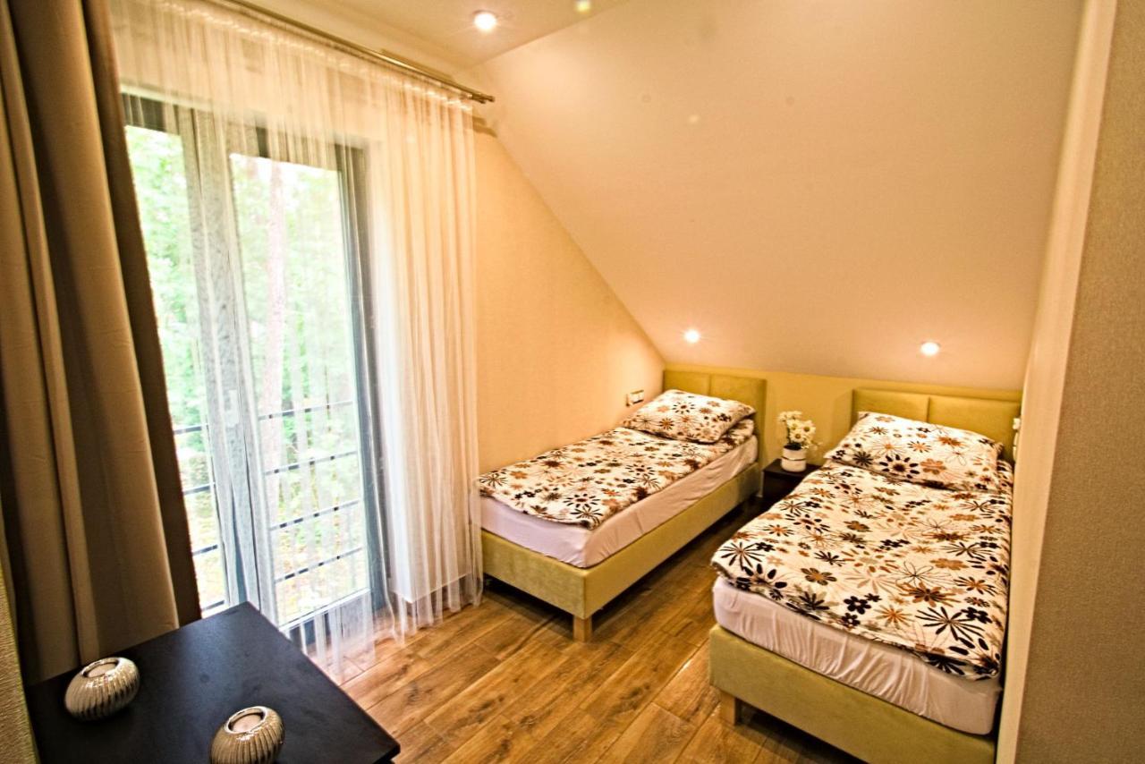 Daisy - Sunny Flowers Apartments Łukęcin Bagian luar foto